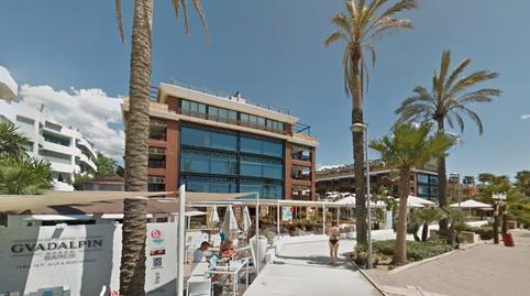 Foto 2 de Apartament en venda a Calle Edgar Neville, Sn, Puerto Banús, Málaga