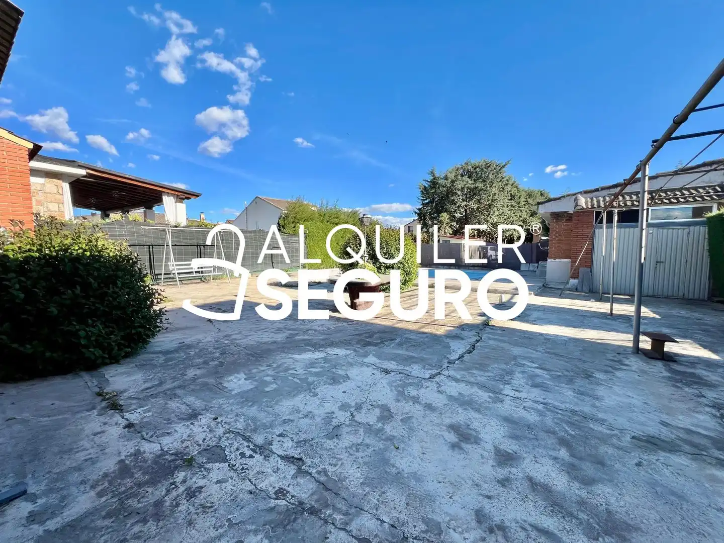 Parking de Casa o chalet de alquiler en Valdetorres de Jarama con Calefacción, Terraza y Trastero