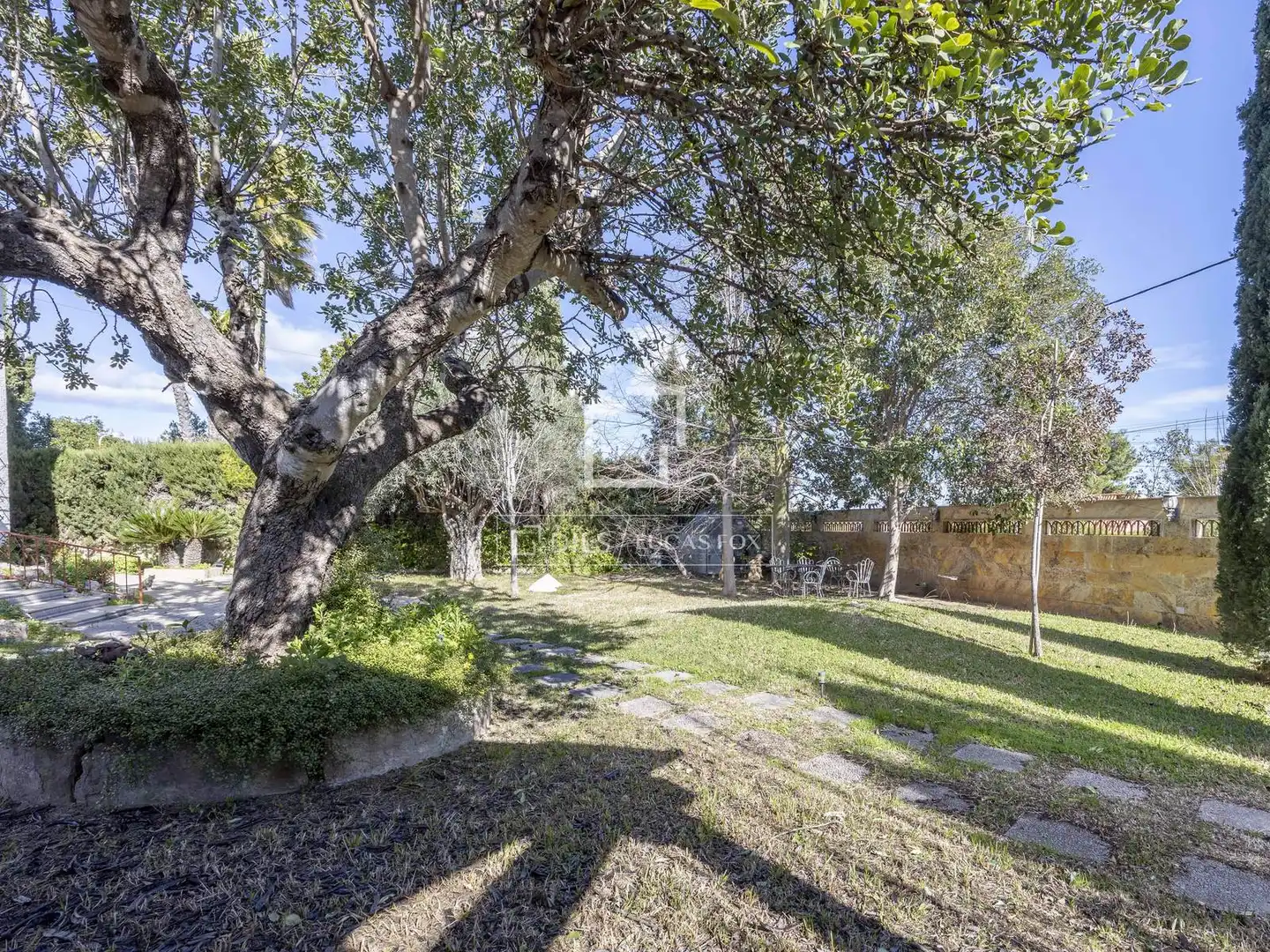 Jardín de Casa o chalet en venta en L'Eliana con Aire acondicionado, Calefacción y Jardín privado