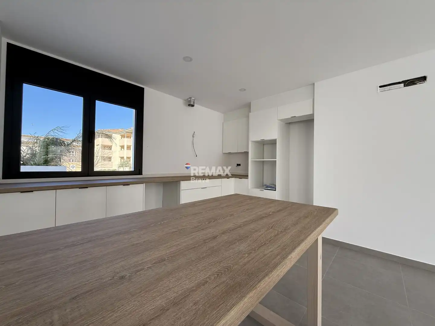Detached house with terrace for sale in Sector Sector Mestral, imagen 3