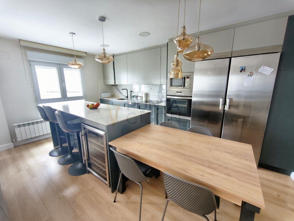 Kitchen of Flat for sale in Gijón 