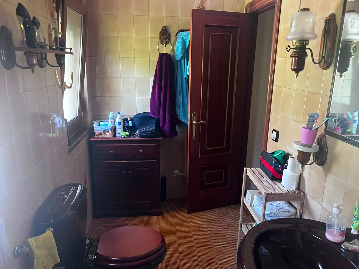 Bany de Casa o xalet en venda en Oseja de Sajambre amb Calefacció, Jardí privat i Parquet