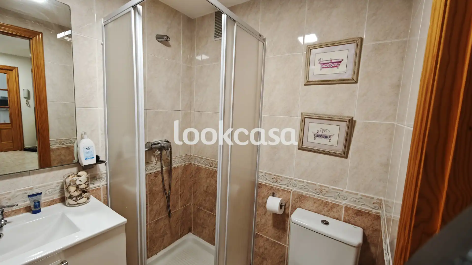 Baño de Piso en venta en Sanxenxo con Trastero, Amueblado y Horno