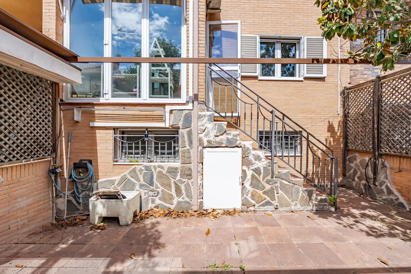 Exterior view of Detached homes for sale in Valdemoro  with Air Conditioner and Heating