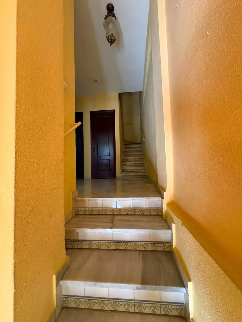Casa adosada en venda en Cádiz amb Terrassa, Traster i Balcó