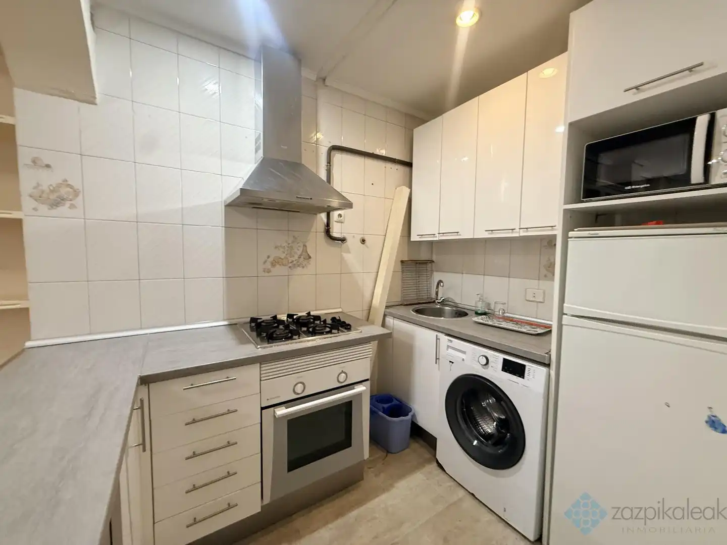 Cocina de Piso de alquiler en Bilbao  con Calefacción
