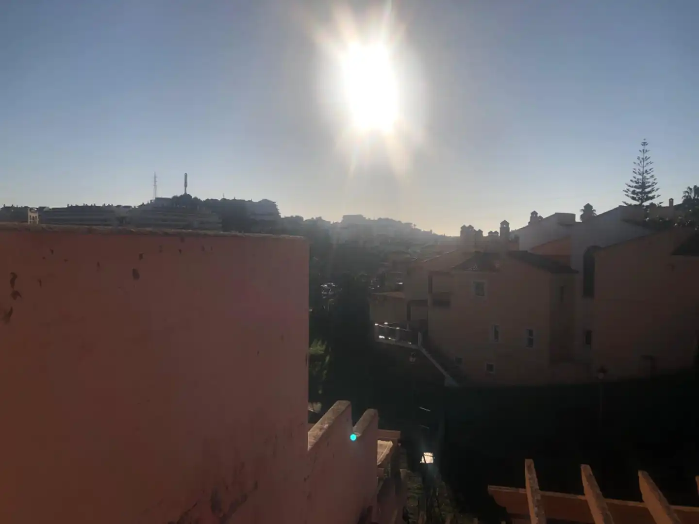 Vista exterior de Casa adosada en venta en Mijas con Aire acondicionado, Calefacción y Jardín privado