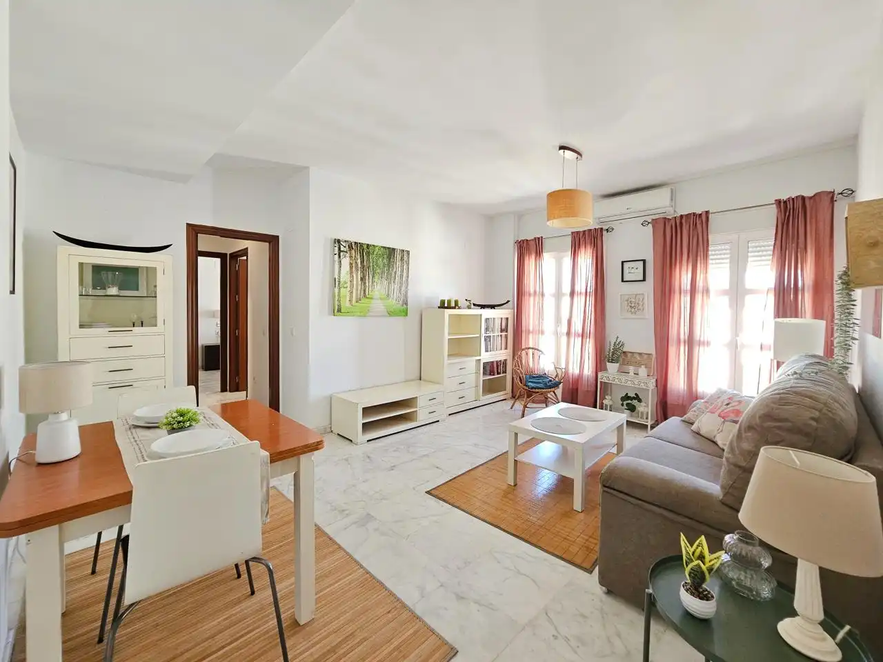 Living room of Flat for rent in Alcalá de Guadaira  with Air Conditioner, Furnished and Balcony