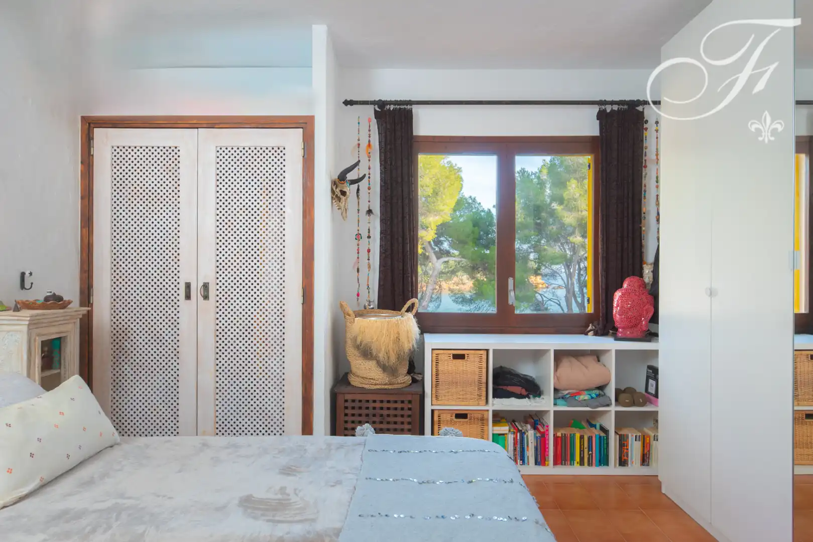 Habitación de Apartamento en venta en Santa Eulària des Riu con Aire acondicionado, Terraza y Piscina comunitaria