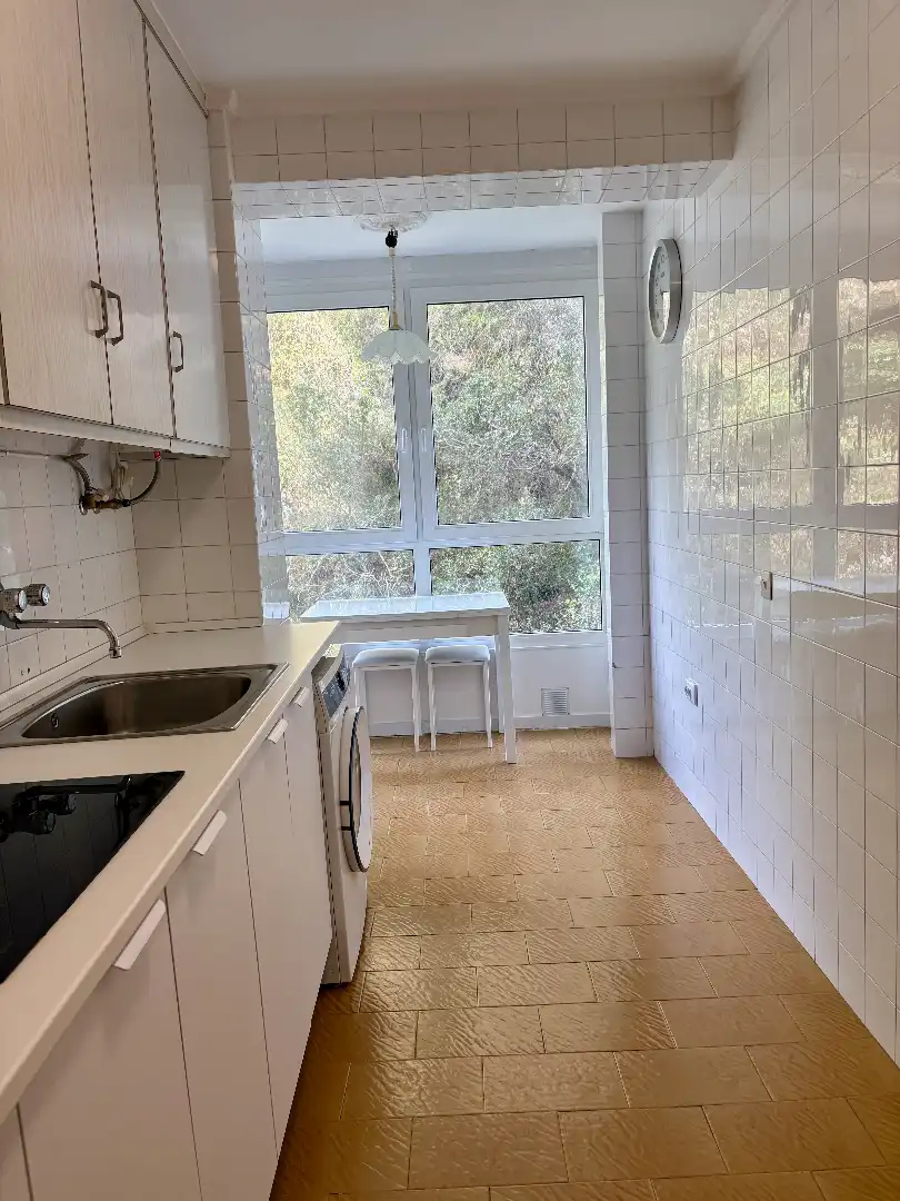 Kitchen of Flat for sale in Mutriku  with Storage room, Furnished and Oven