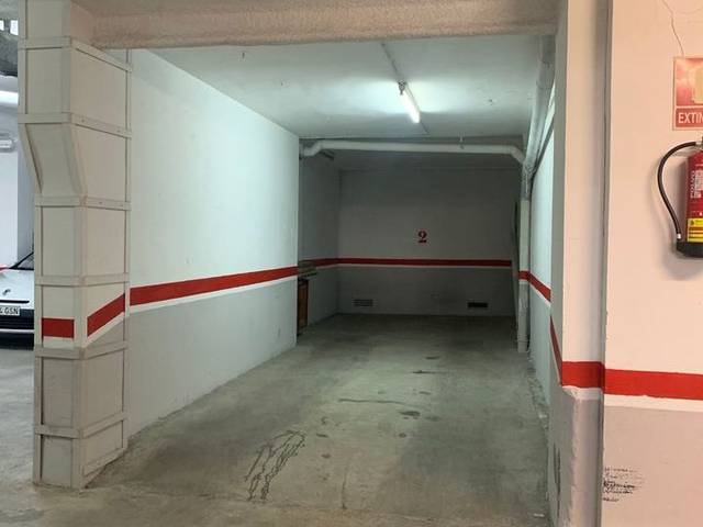 Garaje en Alquiler en Carrer de Camil Oliveras, 66 en La Font d'en Fargues