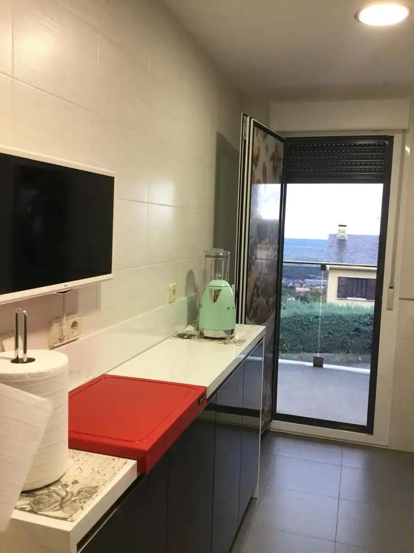 Kitchen of Flat for sale in San Lorenzo de El Escorial  with Heating, Terrace and Storage room