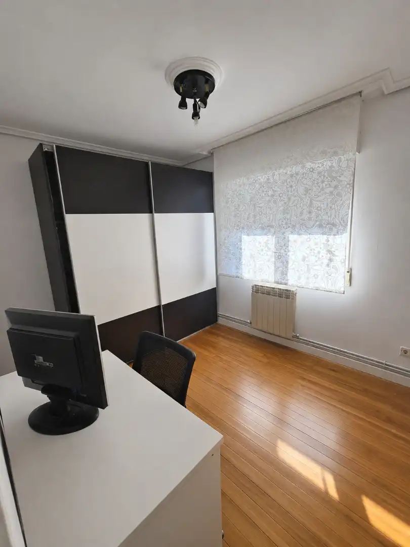 Flat with terrace for sale in Torre de Ugao Kalea, imagen 4