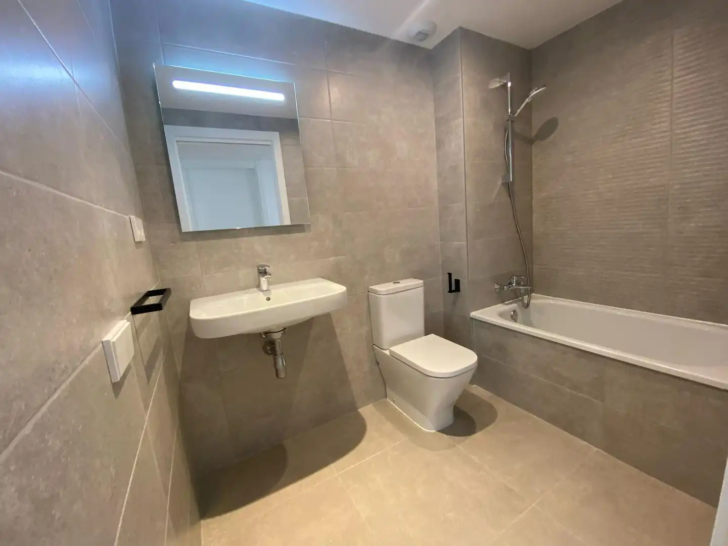 Flat with terrace to rent in Centre, imagen 12