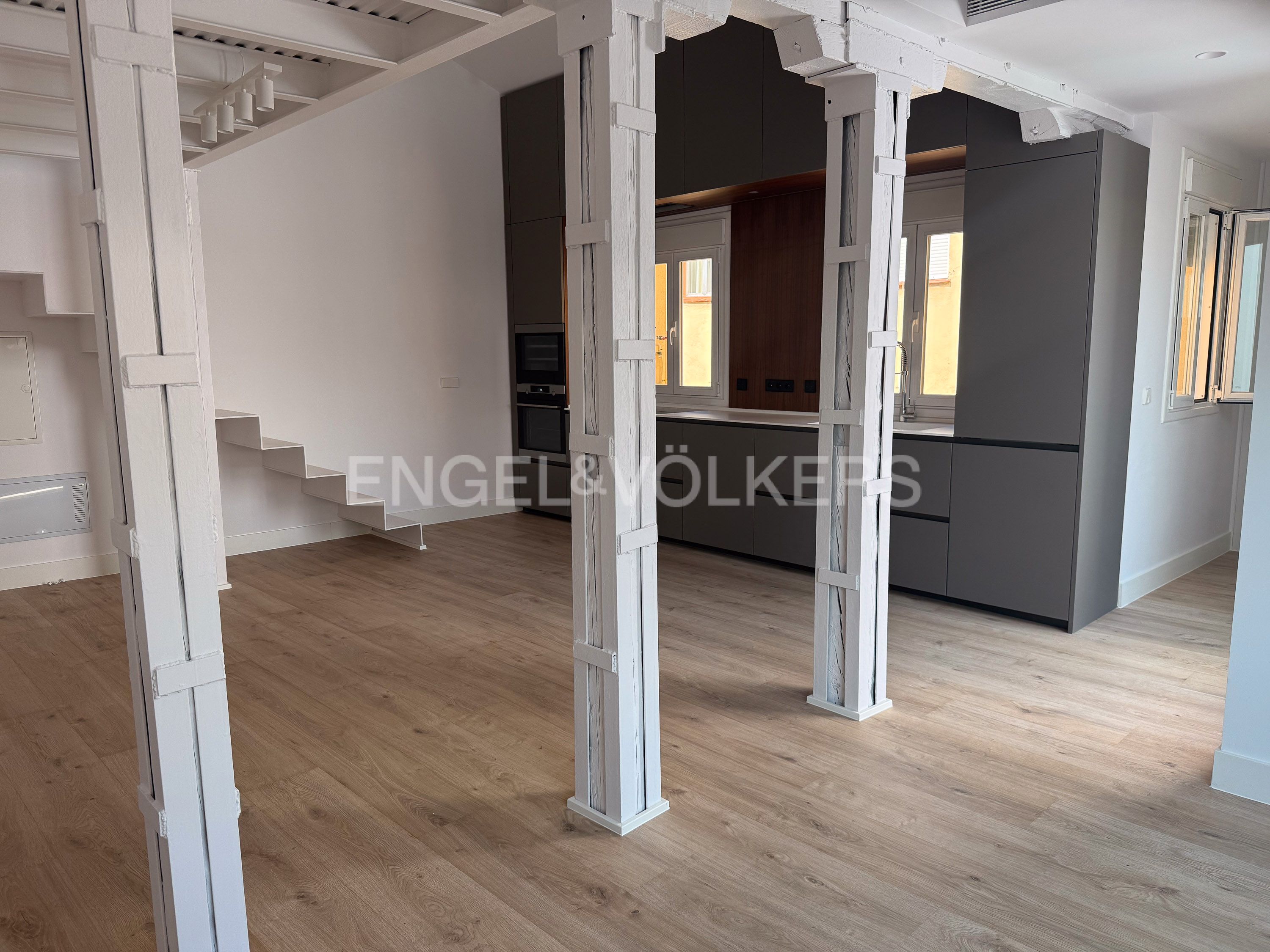 Attic for sale in Granollers  with Air Conditioner, Heating and Parquet flooring