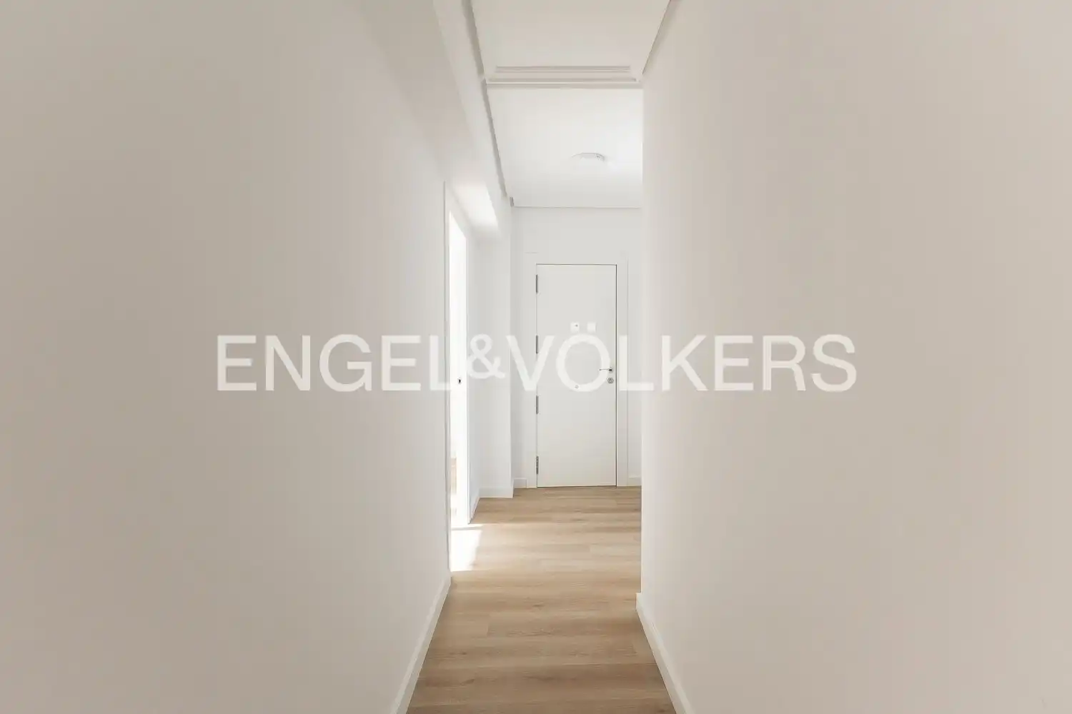 Piso en venta en Valencia con Calefacción y Balcón