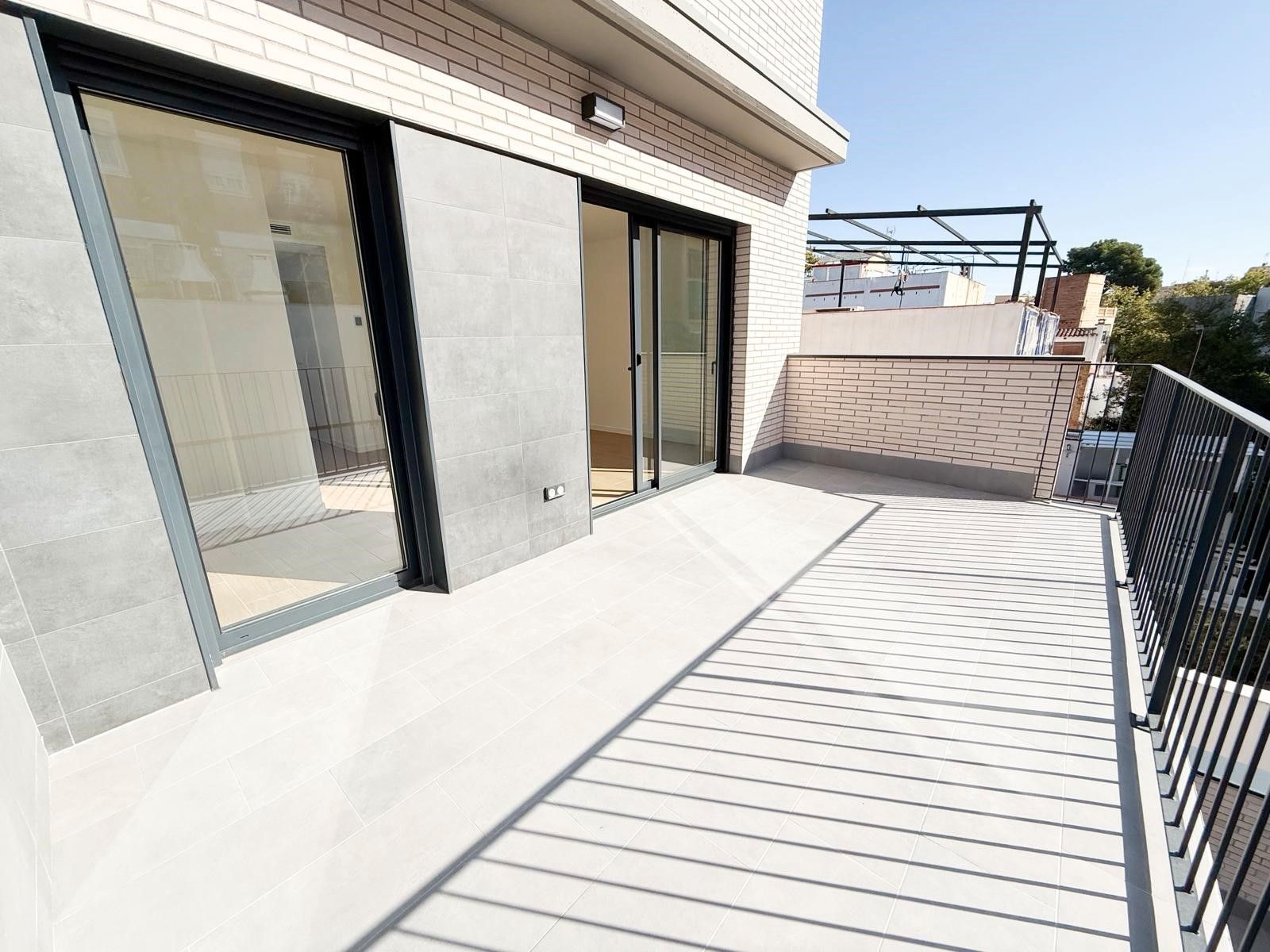 Terrace of Flat to rent in  Barcelona Capital  with Air Conditioner, Heating and Terrace