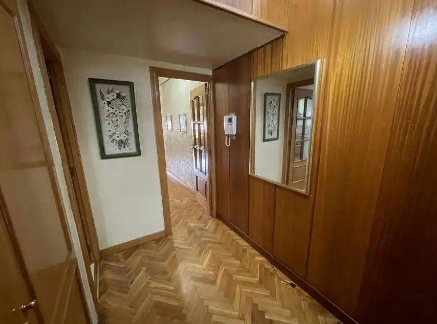 Piso en venta en Valencia con Balcón