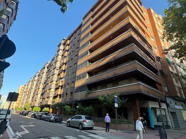 Pis amb ascensor de lloguer a Calle DOMINGO MARTINEZ