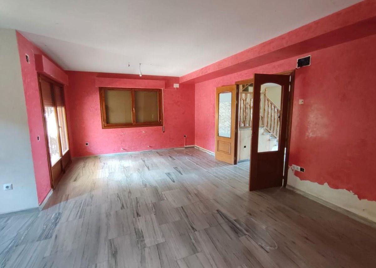 Sala d'estar de Casa adosada en venda en Puertollano