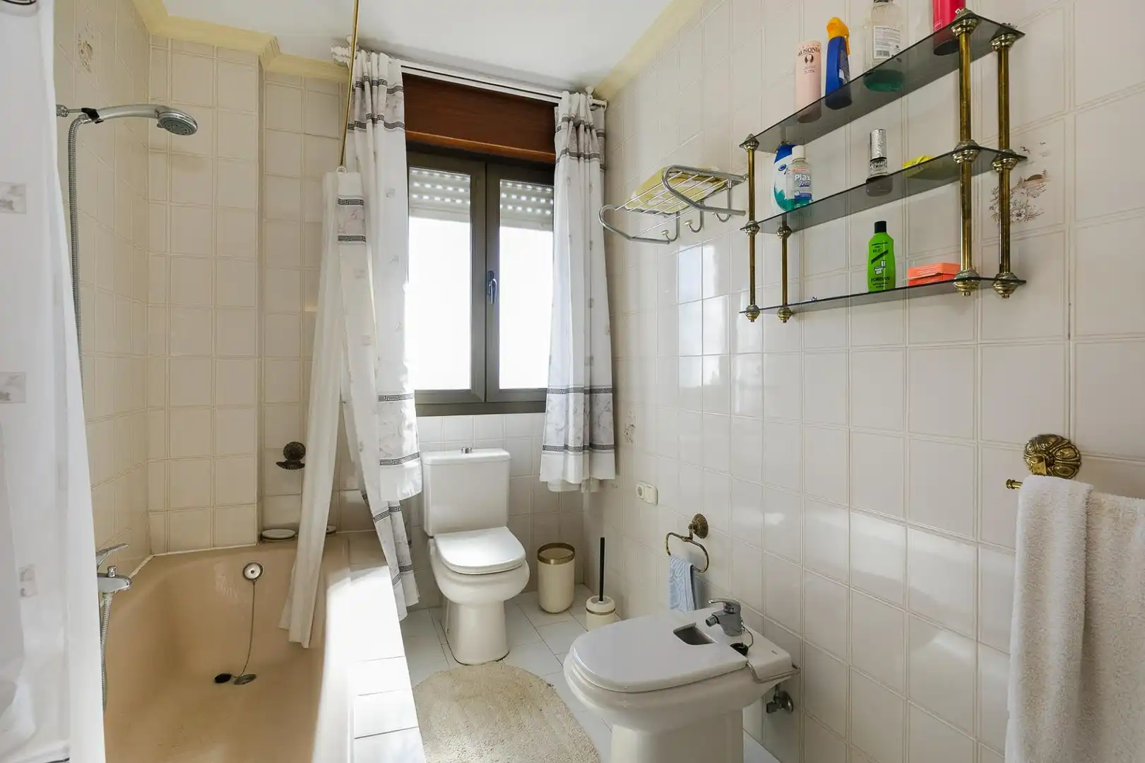 Bany de Casa o xalet en venda en Almuñécar amb Aire condicionat, Jardí privat i Terrassa