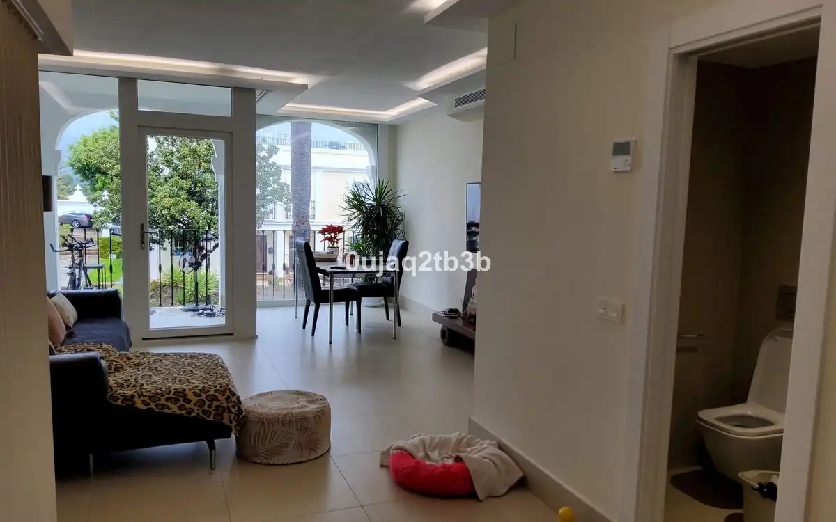 Living room of Detached homes for sale in Marbella  with Air Conditioner, Terrace and Internet
