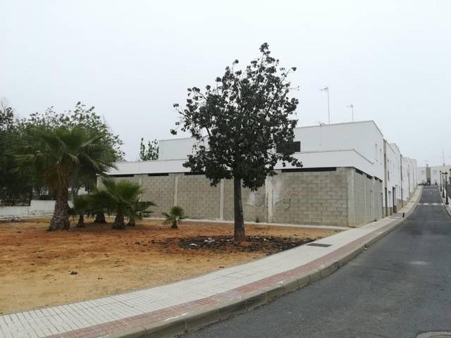 Local comercial en Venta en Cabañeros en Almonte ciudad