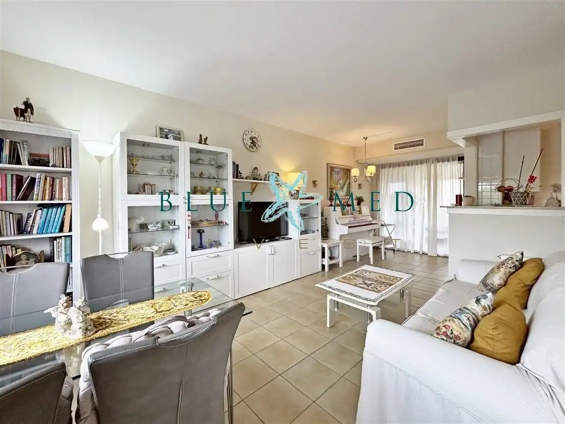 Living room of Flat for sale in Murcia  with Air Conditioner, Heating and Terrace