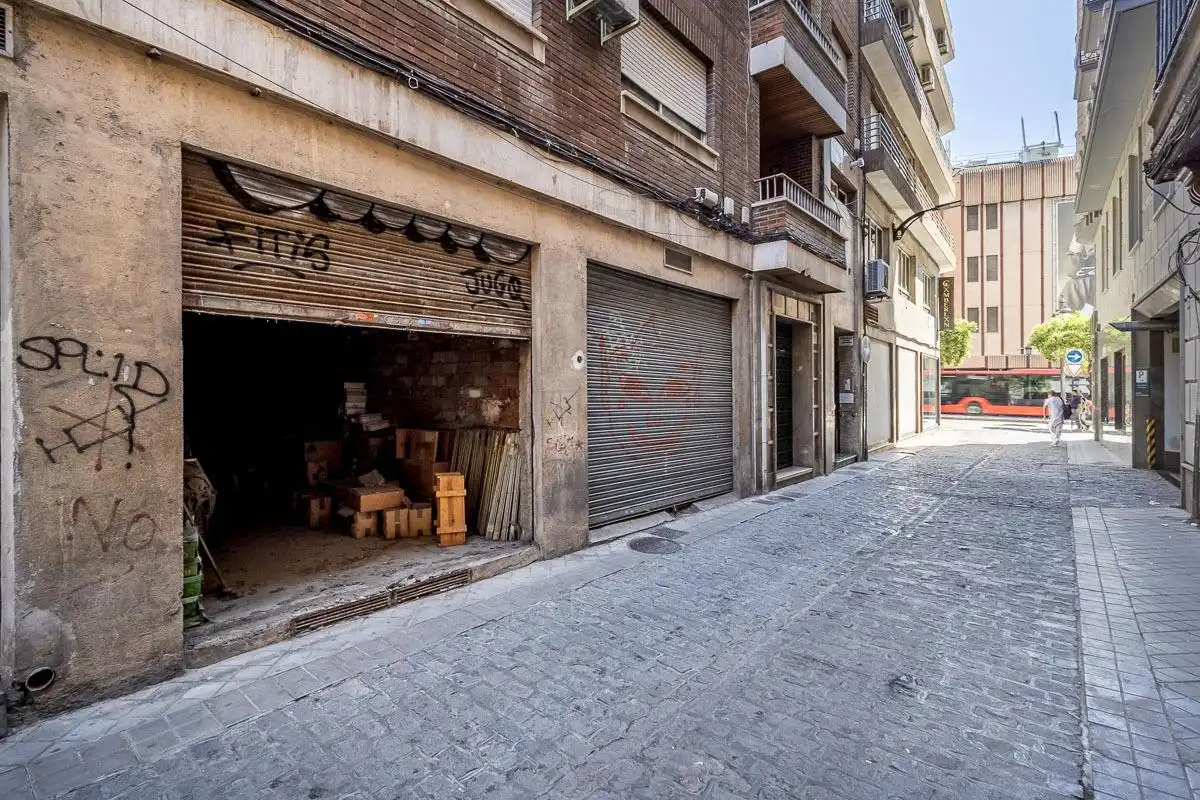 Exterior view of Commercial properties for sale in Granada