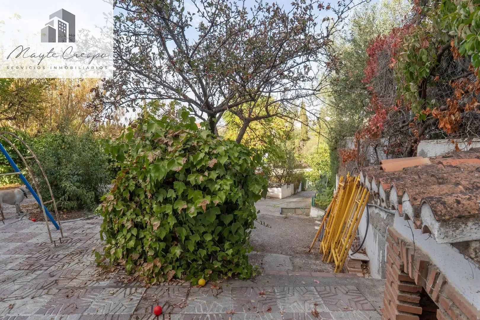 Jardí de Casa o xalet en venda en La Zubia amb Calefacció, Jardí privat i Terrassa