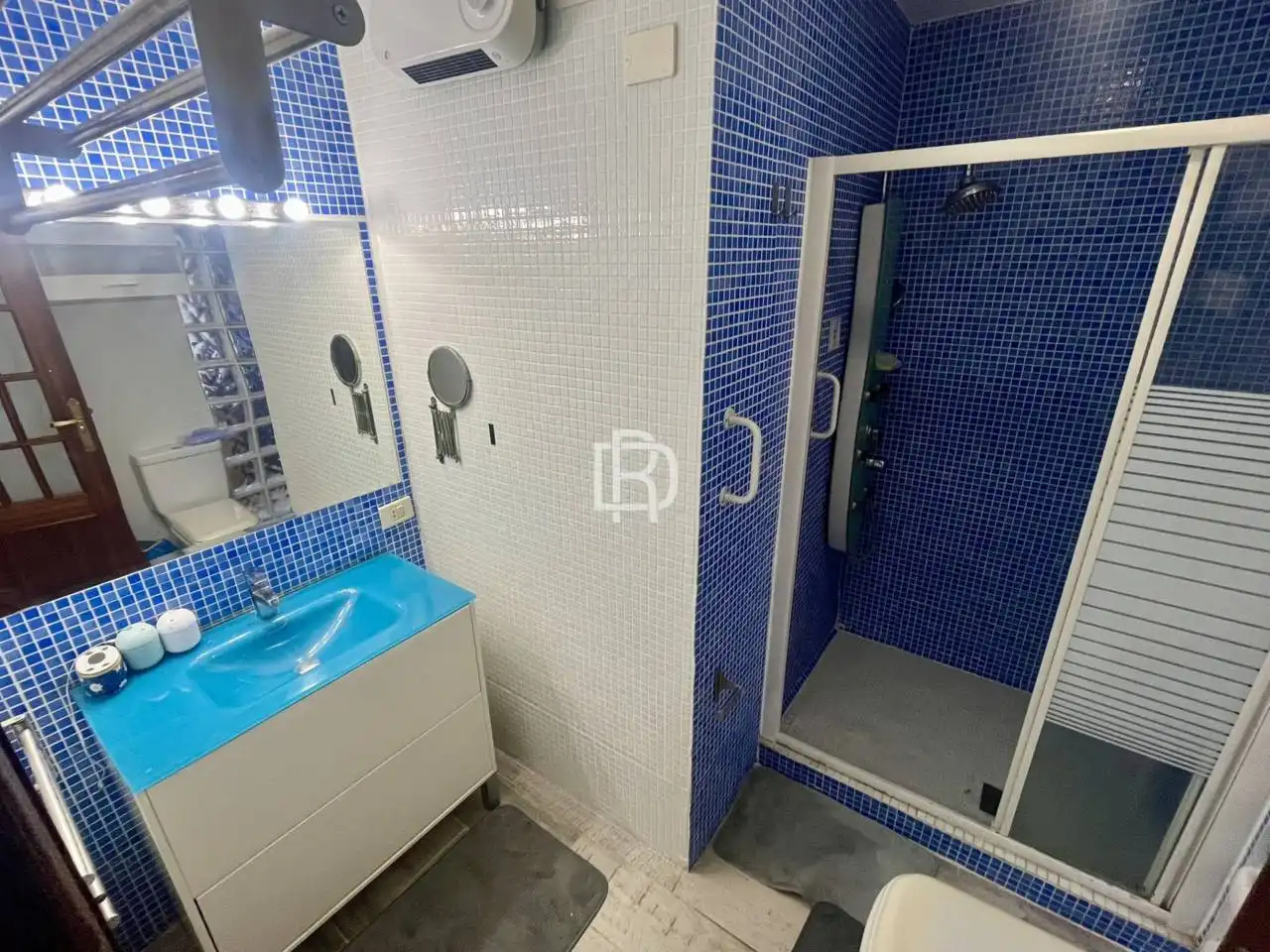 Bany de Casa o xalet en venda en La Orotava amb Jardí privat, Piscina i Moblat