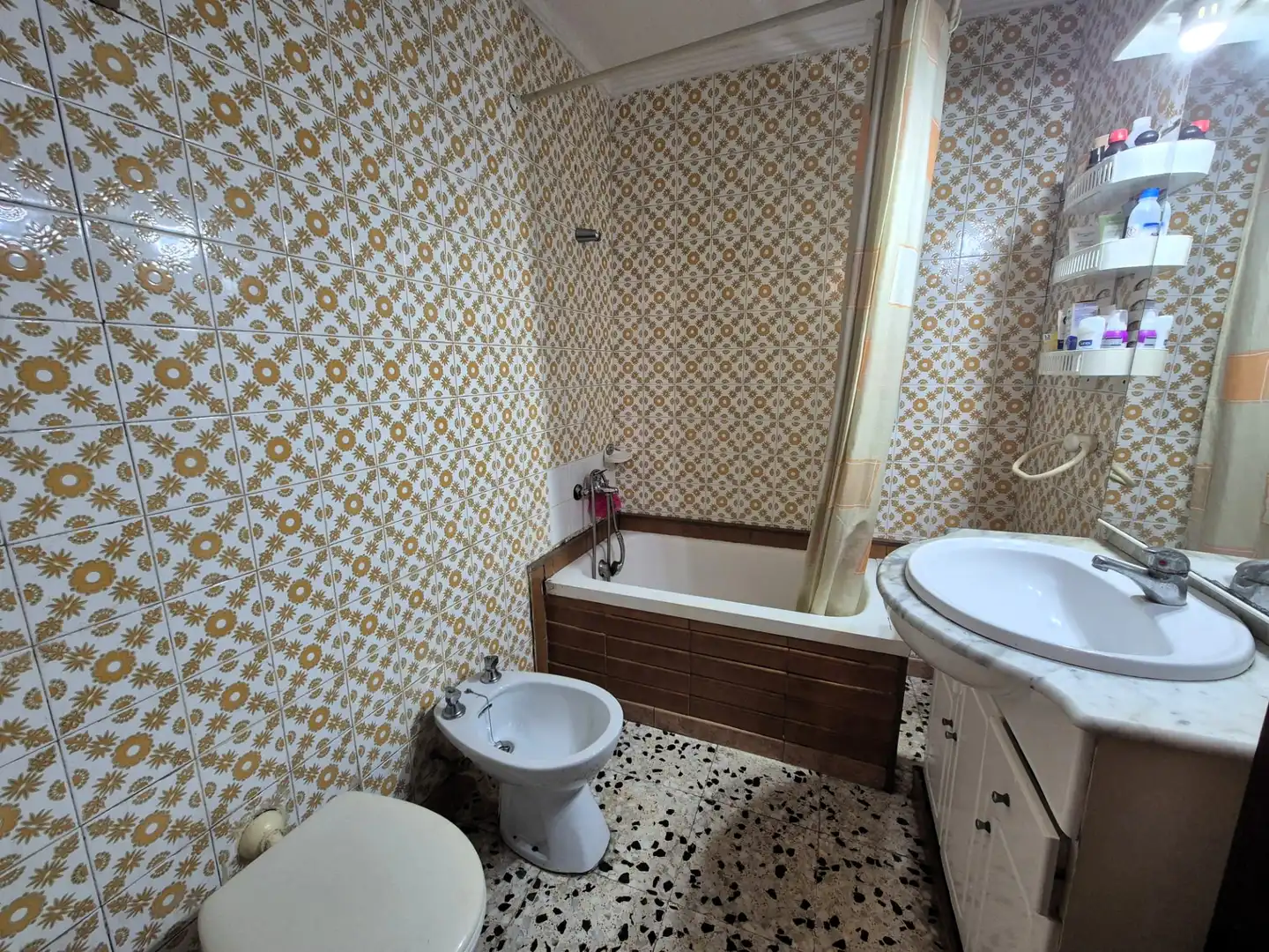 Baño de Piso en venta en Barcelona con Amueblado y Horno