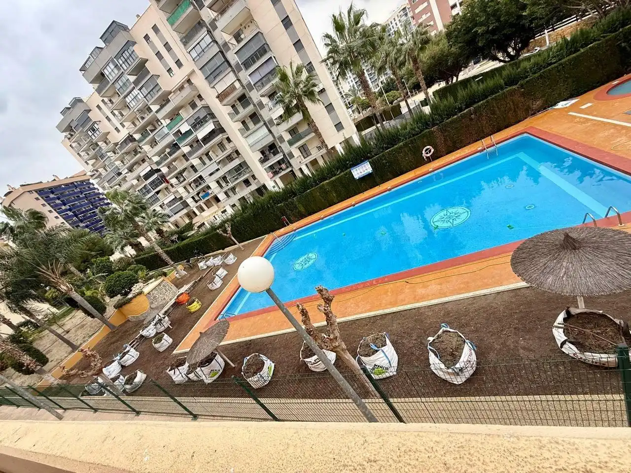 Piscina de Apartament en venda en Villajoyosa / La Vila Joiosa amb Aire condicionat, Terrassa i Balcó