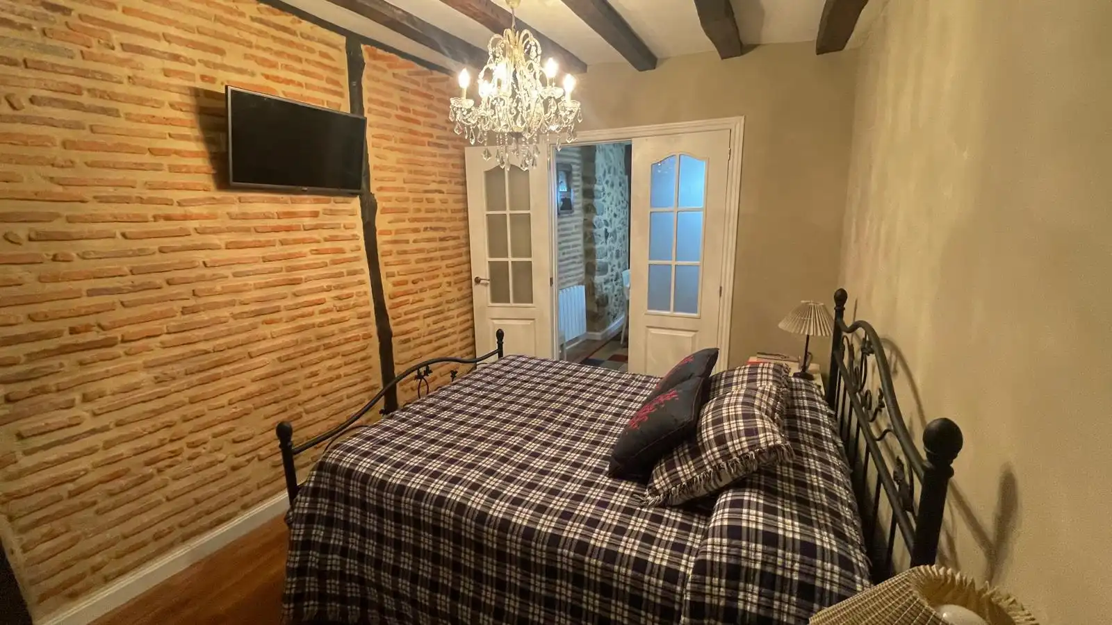 Bedroom of Flat for rent in Castro-Urdiales  with Heating, Furnished and Balcony