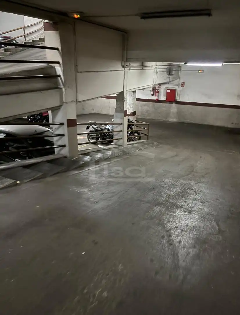 Aparcament de Garatge en venda en Barcelona