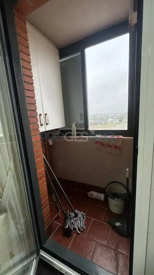 Terrassa de Pis en venda en León Capital  amb Calefacció, Parquet i Traster