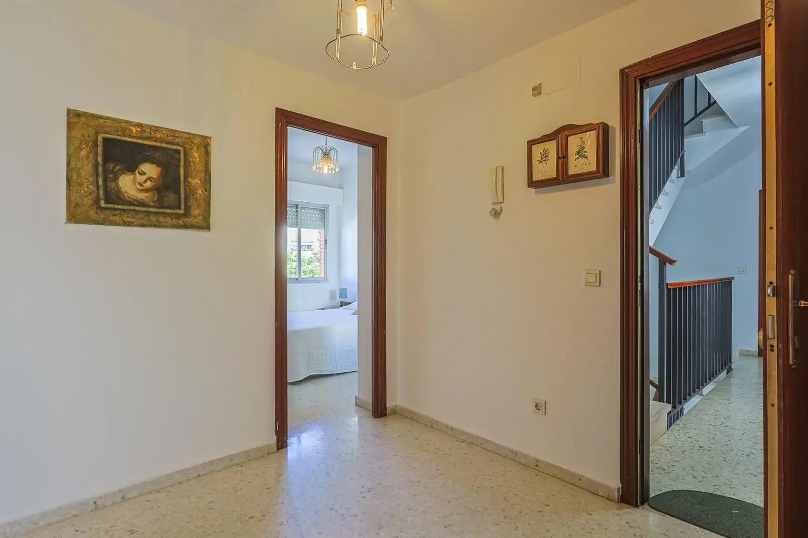 Flat for sale in Sevilla  with Air Conditioner and Furnished