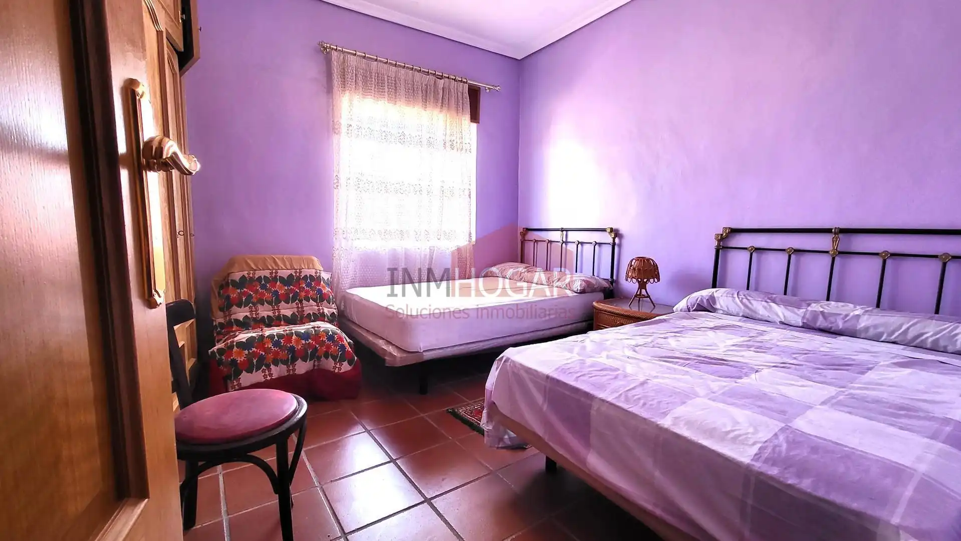 Habitación de Casa o chalet en venta en Aldeaseca de la Frontera con Terraza, Amueblado y Balcón