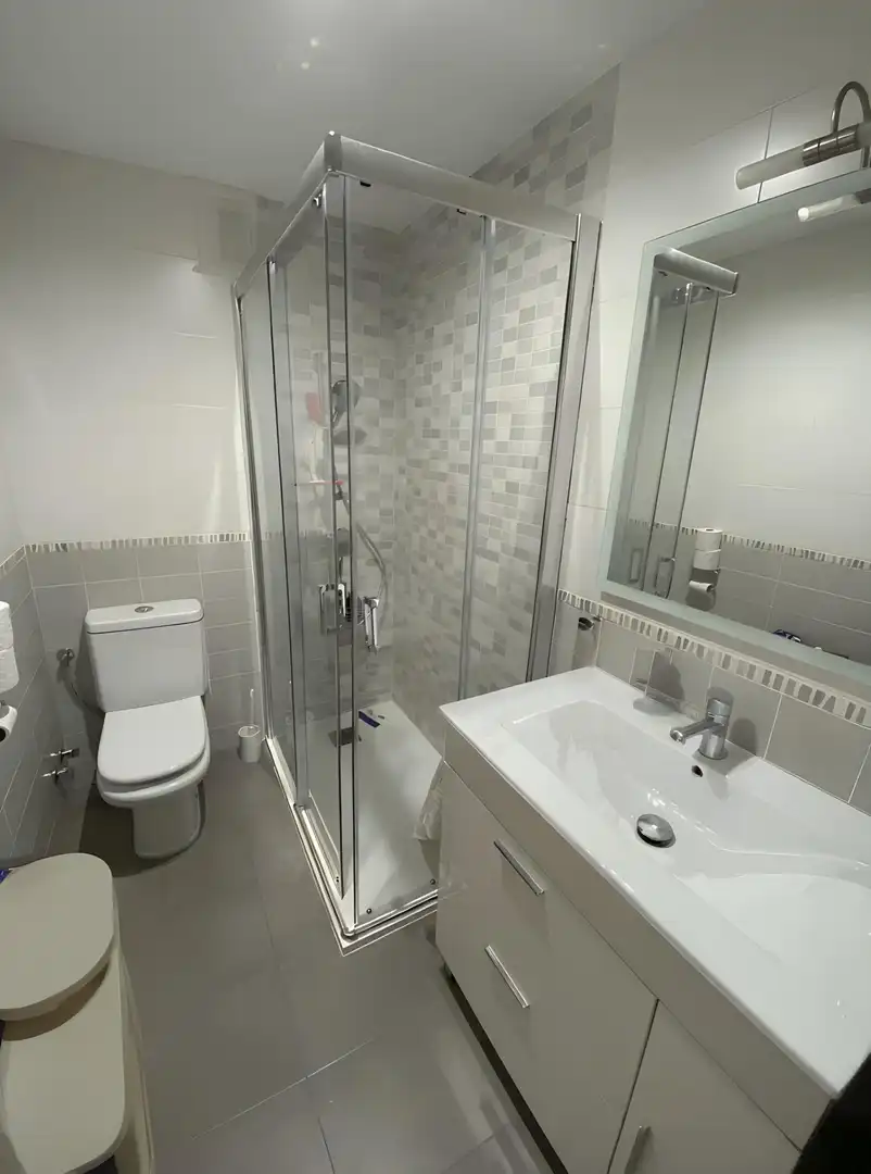 Baño de Piso en venta en Cádiz