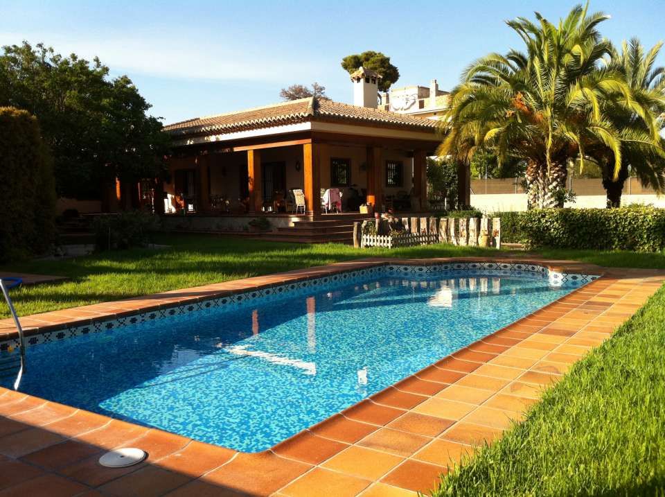 Piscina de Casa o xalet en venda en Sant Joan d'Alacant amb Aire condicionat, Calefacció i Jardí privat