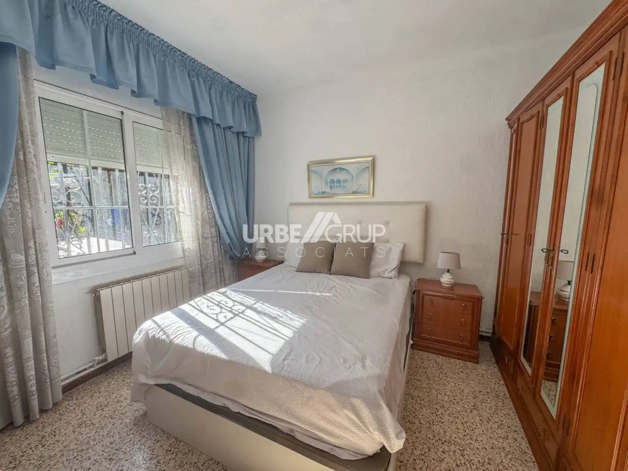 Schlafzimmer von Haus oder Chalet zum Verkauf in Sant Esteve Sesrovires mit Klimaanlage, Heizung und Terrasse