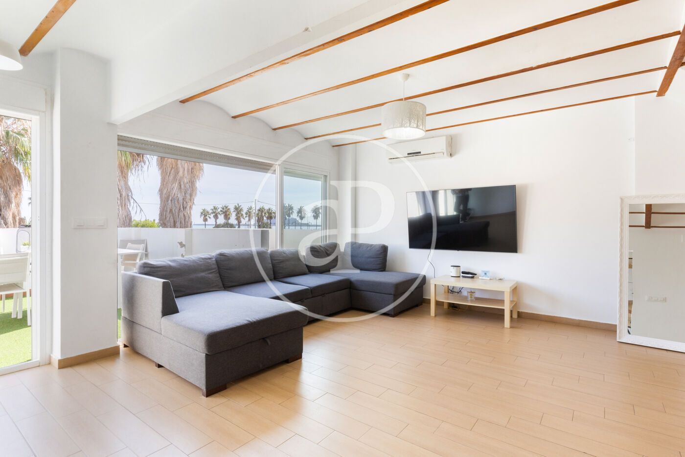 Living room of Attic to rent in  Valencia Capital  with Air Conditioner, Heating and Terrace