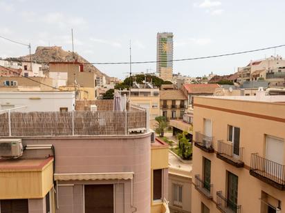 Flat for sale in  VALDES, 8, Barrio del Centro