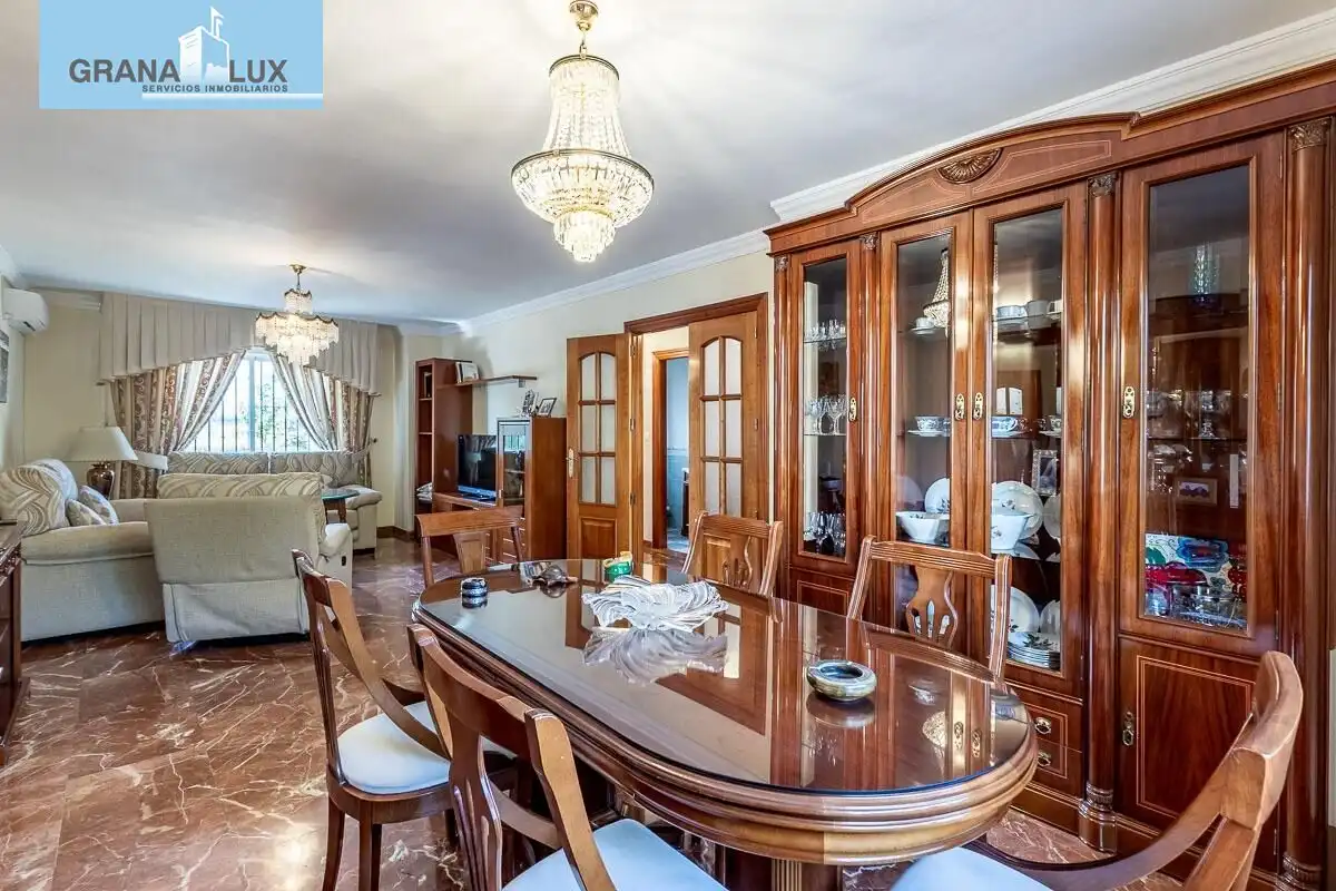 Home with pool for sale in Calle CARLOS CANO (HI), imagen 5