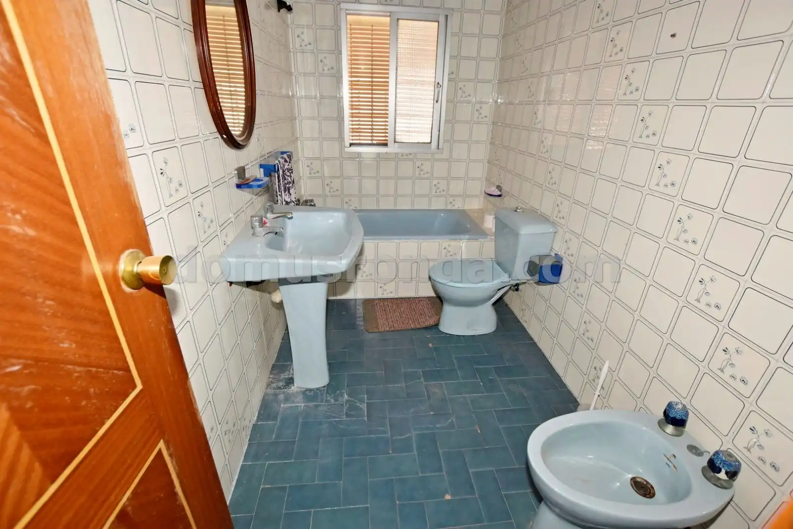 Bany de Casa o xalet en venda en Ronda amb Terrassa, Traster i Balcó
