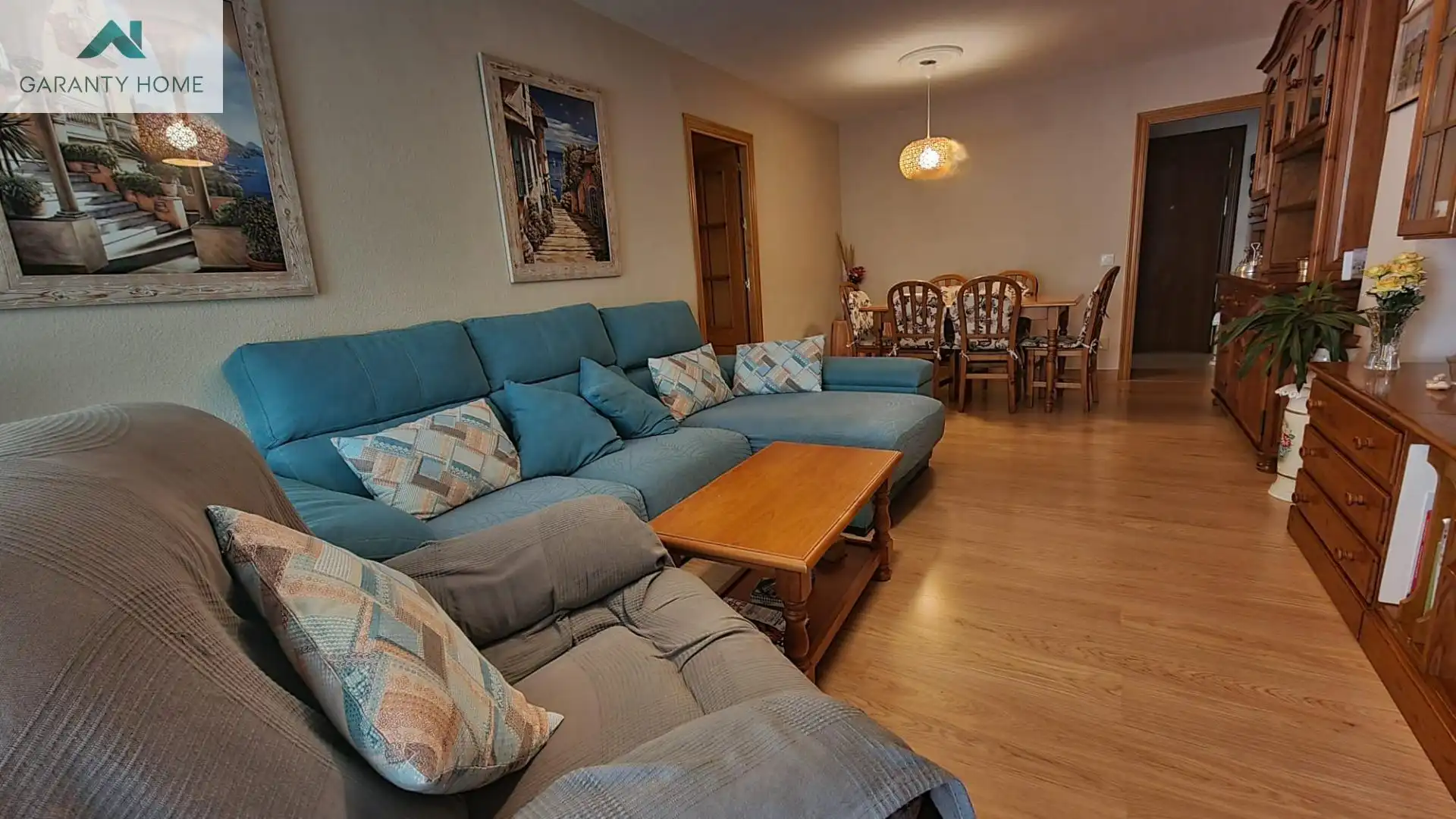 Sala d'estar de Pis en venda en Benalmádena amb Jardí privat, Terrassa i Moblat