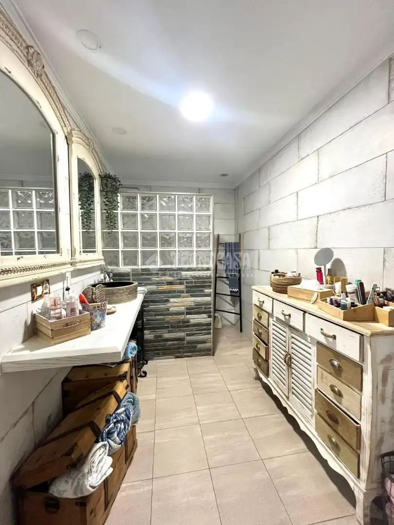 Bathroom of Houses for sale in Jerez de la Frontera
