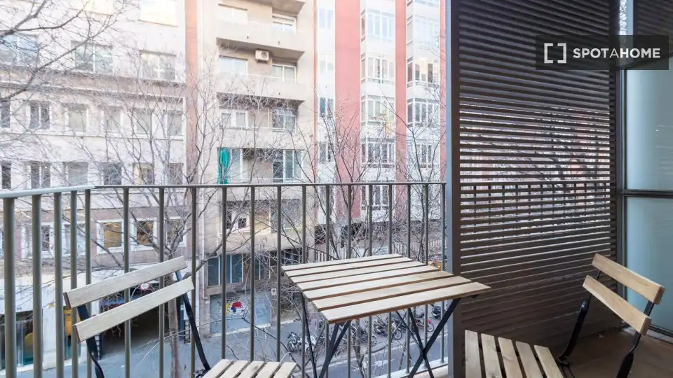 Appartamento con terrazza in affitto a Eixample, imagen 12