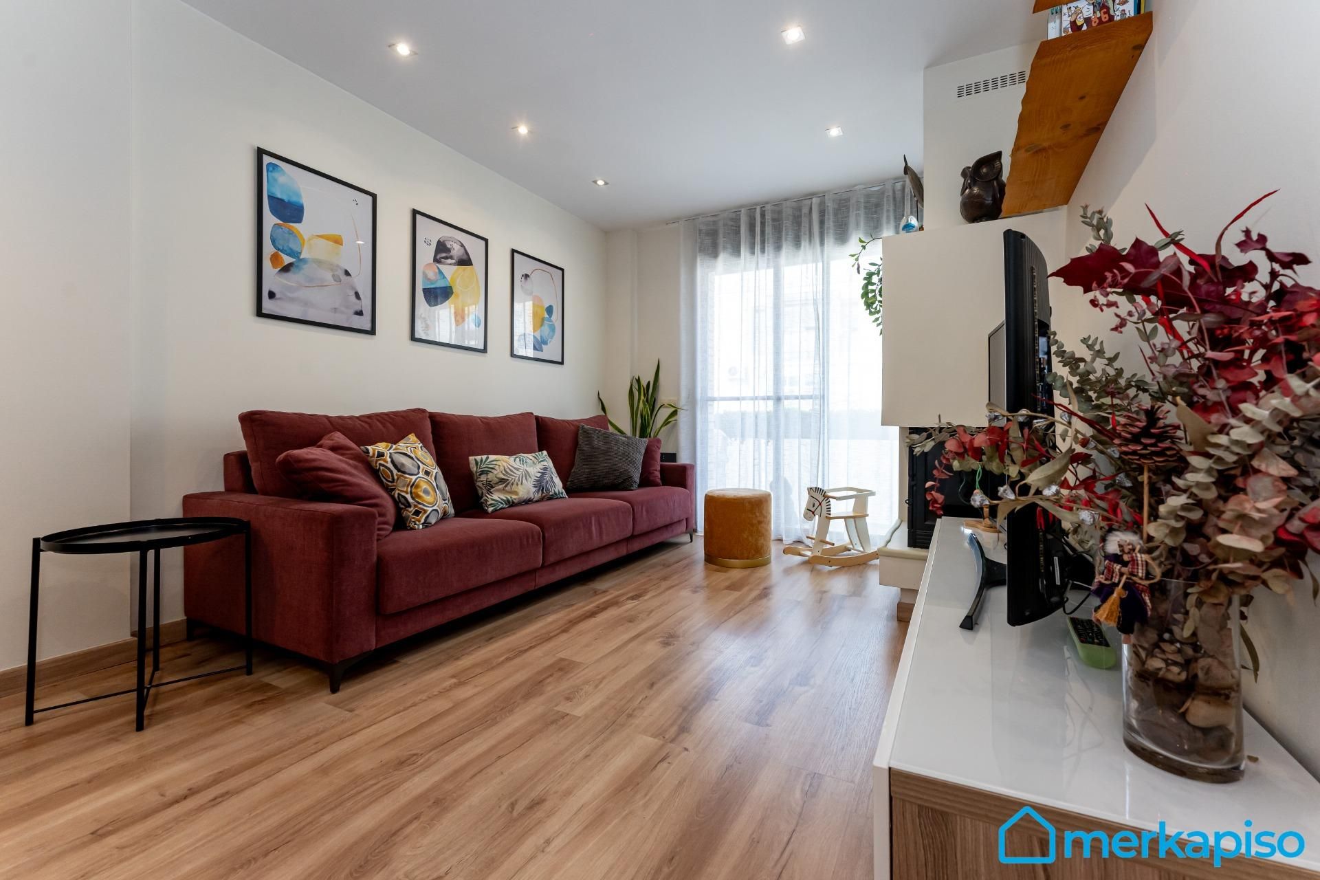 Sala de estar de Piso en venta en Viladecans con Aire acondicionado, Calefacción y Parquet