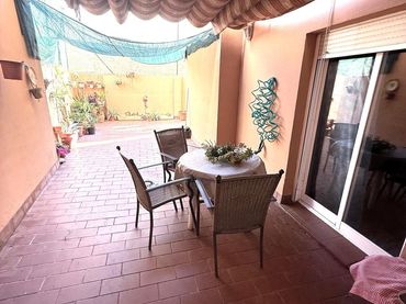 Flat with balcony for sale in Centro